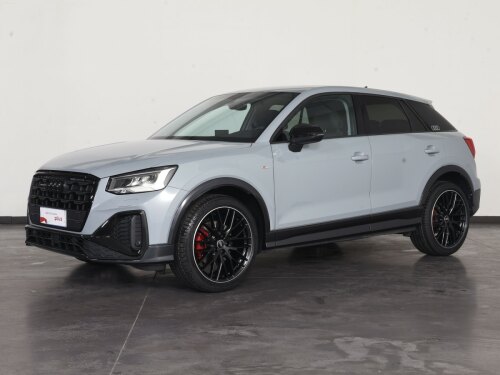 audi q2 35 2.0 tdi identity black quattro s-tronic usata
